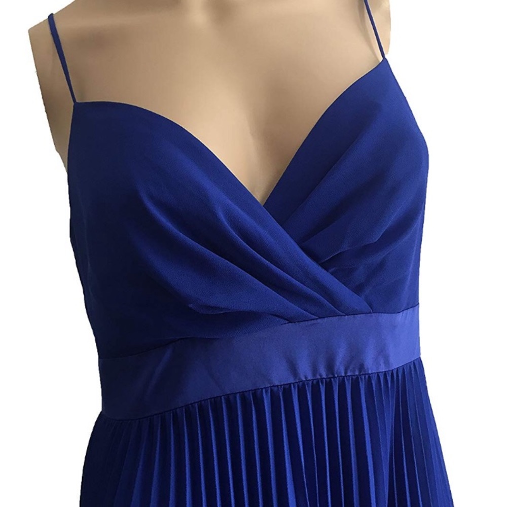 BCBG MaxAzria Evelyne blue gown